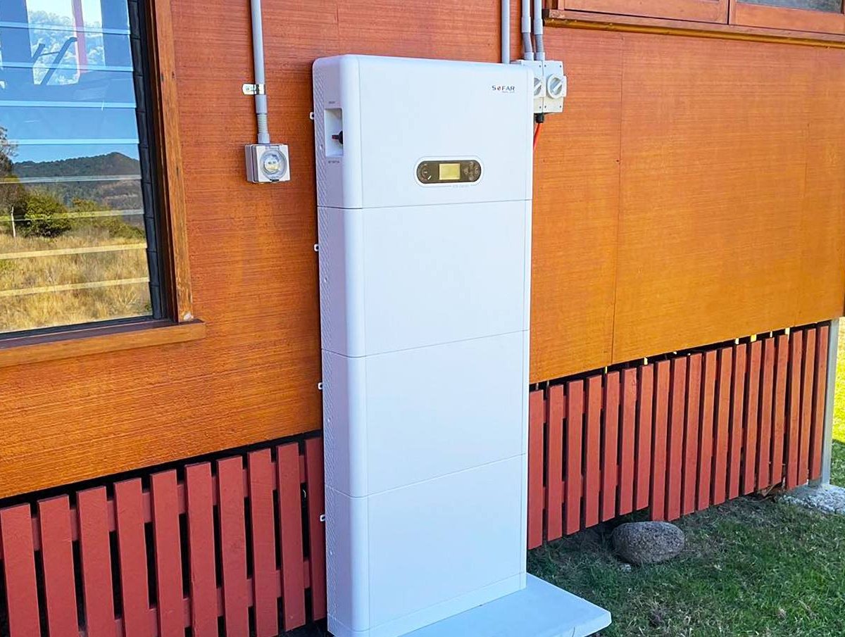 SOFAR stacked home battery installed on the outside wall of an Australian home